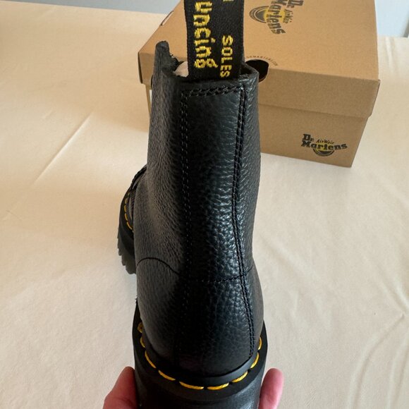 New Dr Martens Unisex Sinclair Platform Boots - Picture 6 of 10